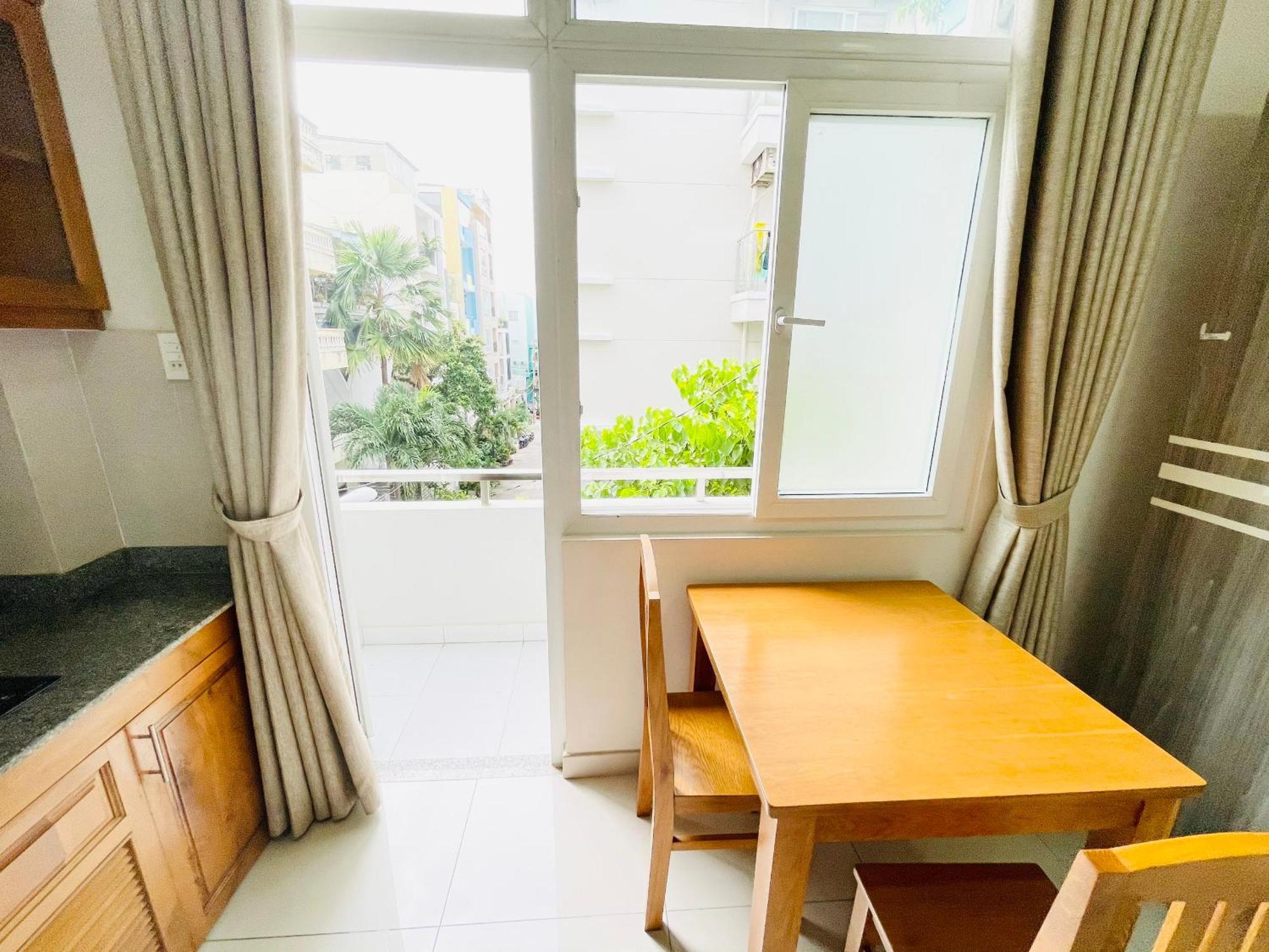 Emerald Apartments Ho Chi Minh City Exterior photo