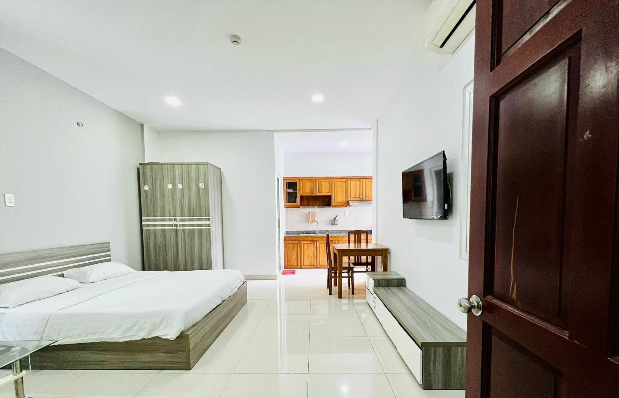 Emerald Apartments Ho Chi Minh City Exterior photo